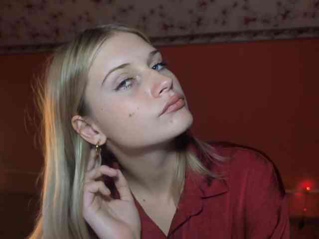 JeniceBoback - Girl 
