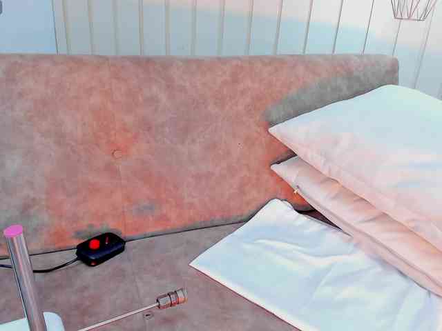 cherryy-sweett webcam