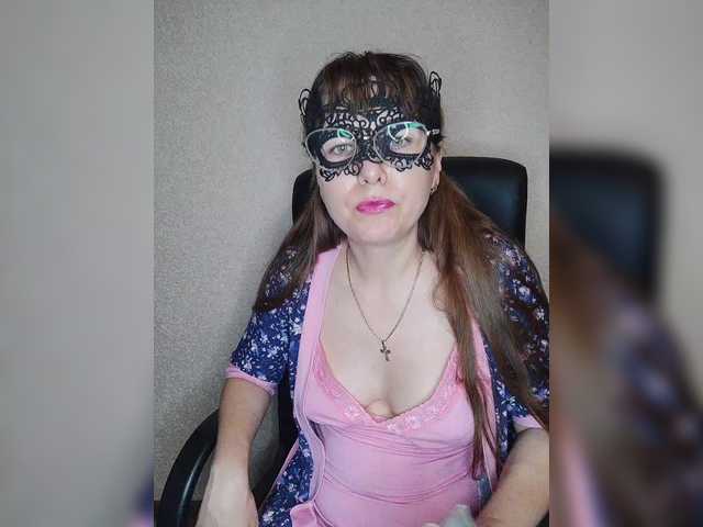 Vaella live cam on BongaCams