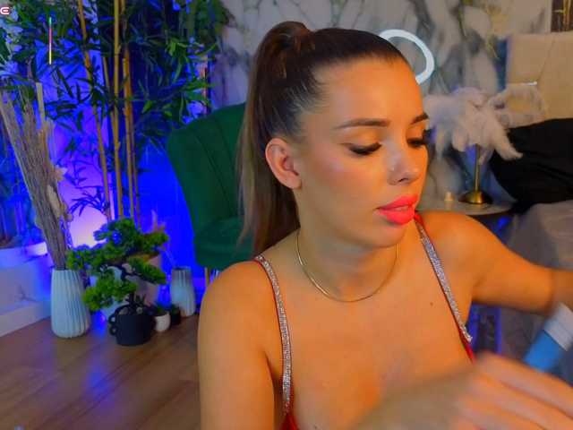 AnngelAva live cam