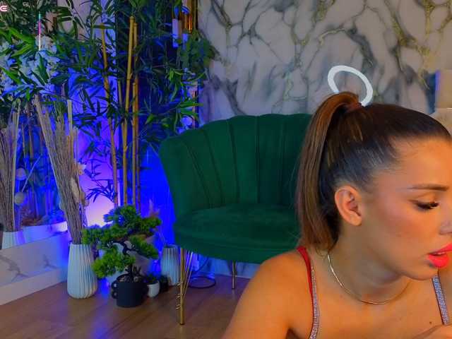 AnngelAva live cam