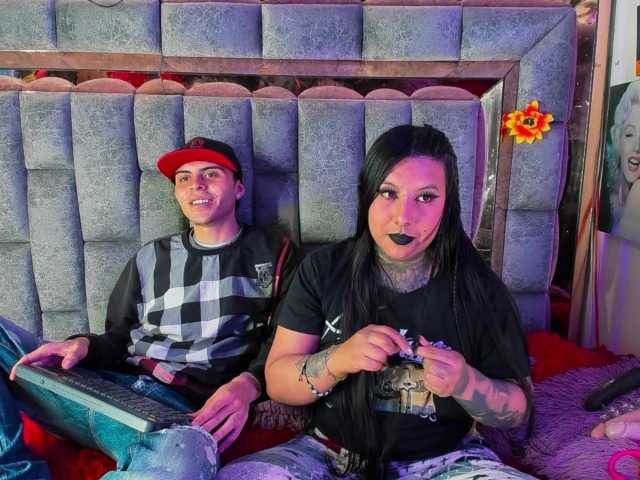 Royal-desires live cam on BongaCams