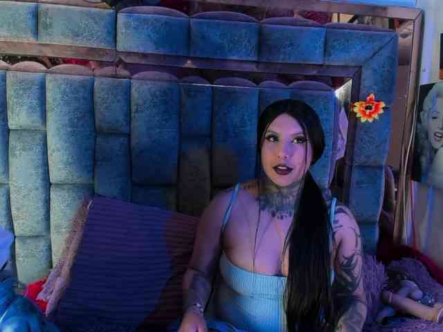 Royal-desires webcam