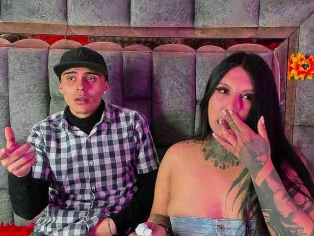 Royal-desires's cam show statistics and live stream