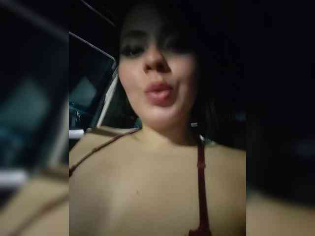 BiancaLuxor webcam