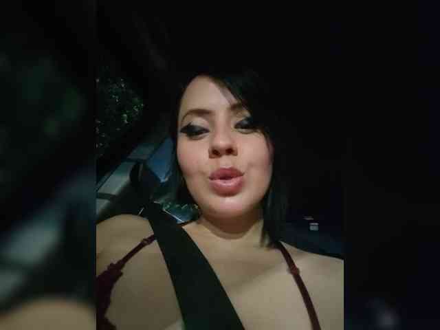 BiancaLuxor webcam