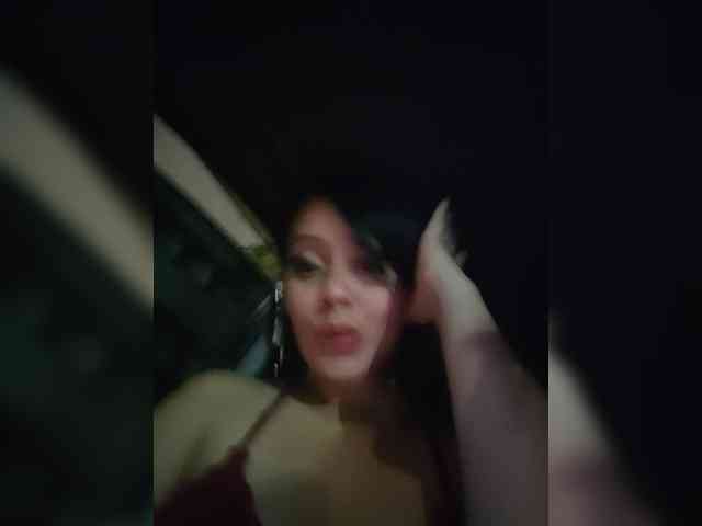 BiancaLuxor webcam