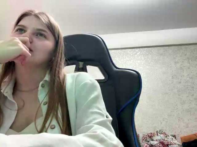 Lizalizar live cam on BongaCams