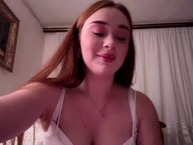 Fallenprincess live cam on BongaCams