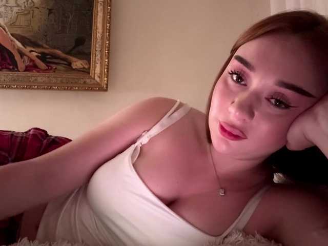 Fallenprincess live cam on BongaCams