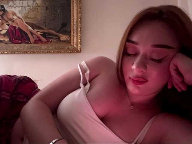Fallenprincess live cam on BongaCams