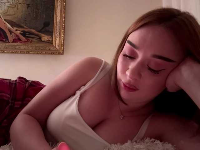 Fallenprincess live cam on BongaCams