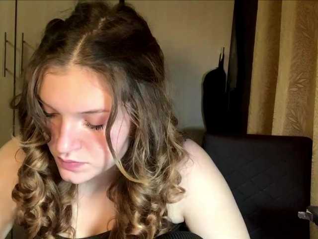Fallenprincess live cam on BongaCams