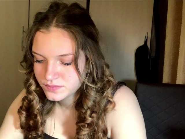 Fallenprincess live cam on BongaCams
