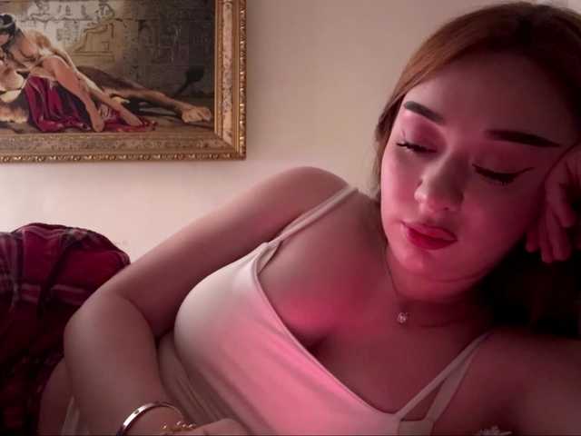 Fallenprincess live cam on BongaCams
