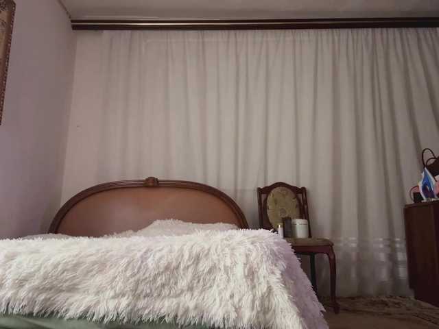 Fallenprincess live cam on BongaCams