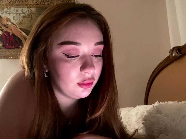 Fallenprincess live cam on BongaCams