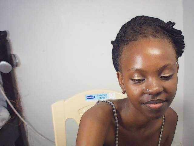 17yesterday live cam on BongaCams