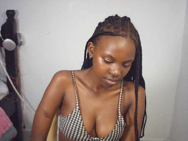 17yesterday live cam on BongaCams