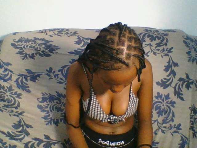 17yesterday live cam on BongaCams