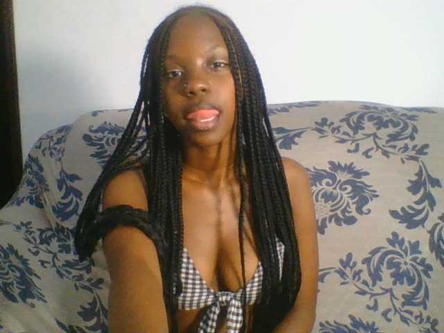 17yesterday live cam on BongaCams