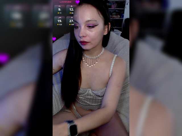 sexymishka live cam on BongaCams