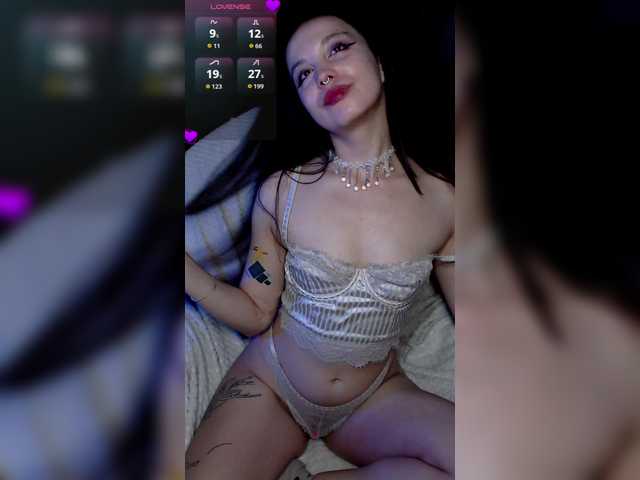 sexymishka live cam on BongaCams