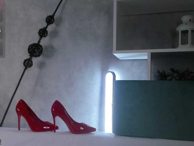 Avrora-Mars live cam on BongaCams