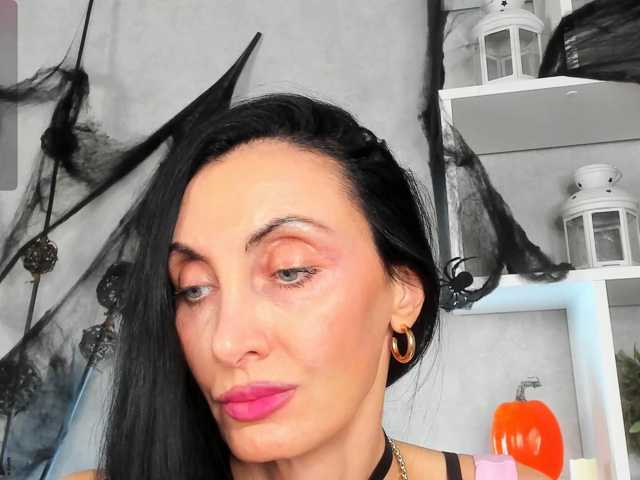 Avrora-Mars live cam on BongaCams