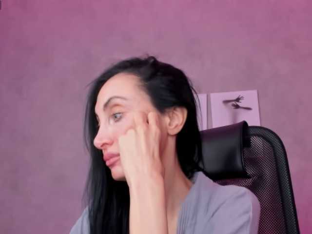 Avrora-Mars live cam on BongaCams