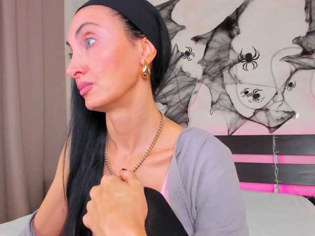Avrora-Mars live cam on BongaCams
