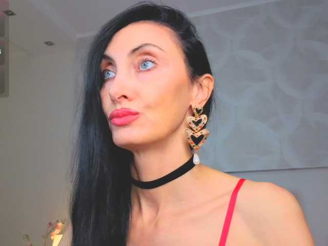 Avrora-Mars live cam on BongaCams