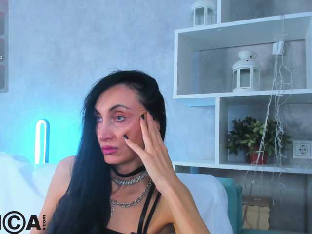 Avrora-Mars live cam on BongaCams