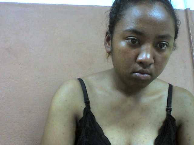 Elie2 live cam on BongaCams