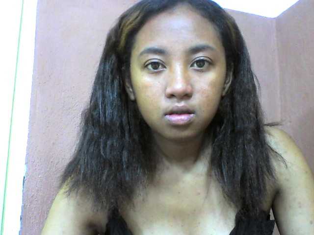 Elie2 live cam on BongaCams