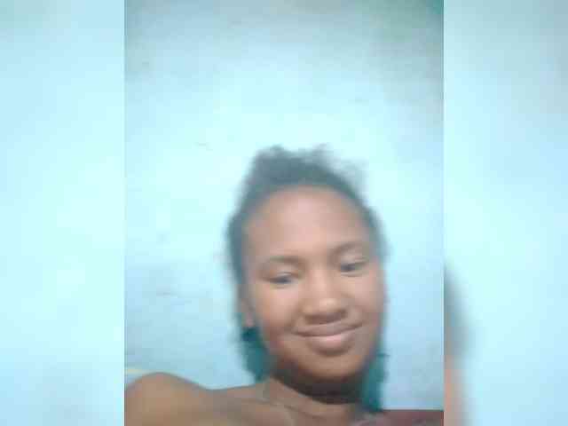 Vannessi041 webcam