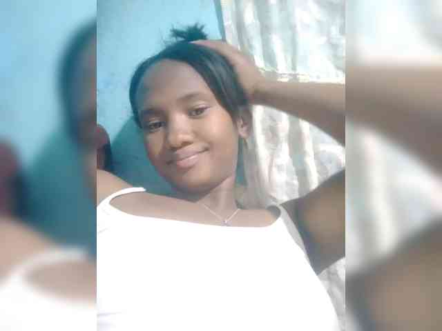 Vannessi041 webcam