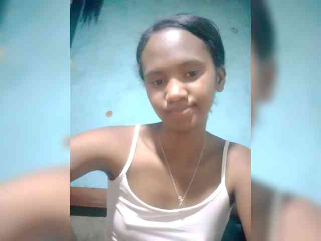 Vannessi041 webcam