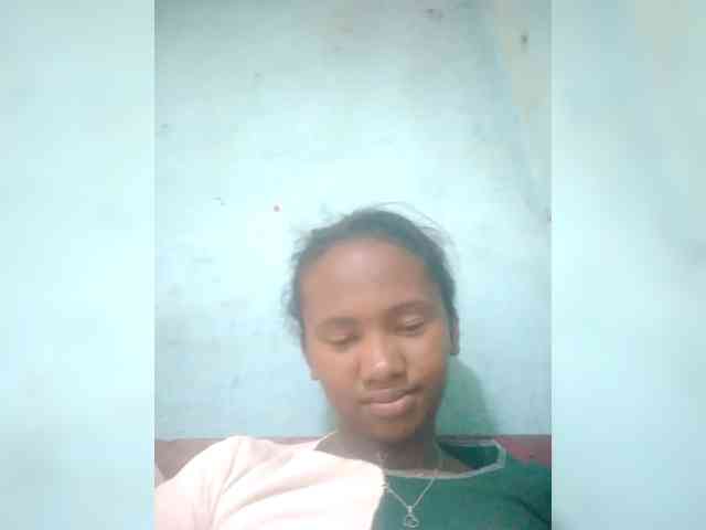 Vannessi041 webcam