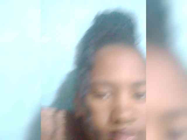 Vannessi041 webcam