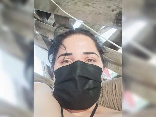 Laura35