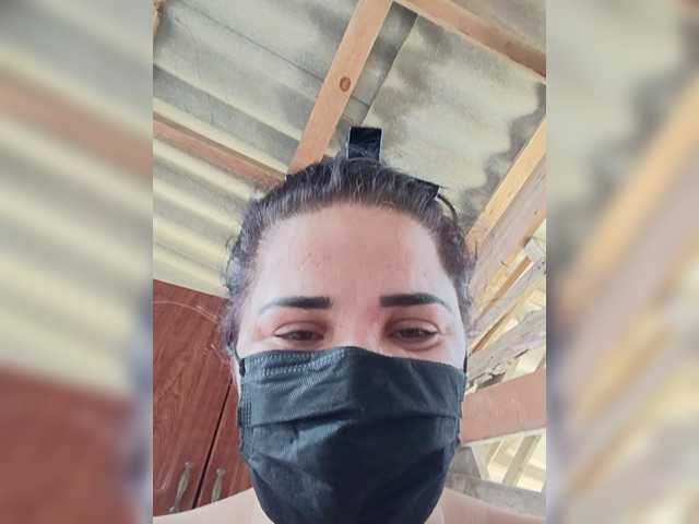 Laura35