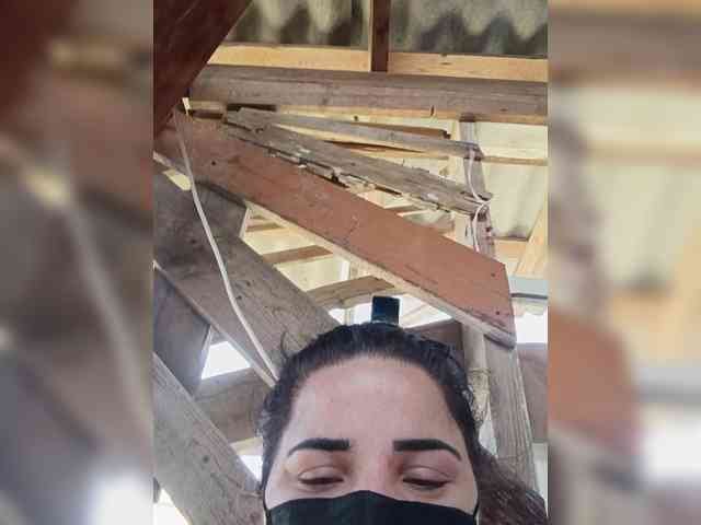 Laura35