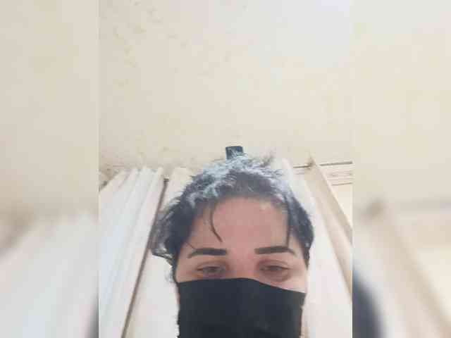 Laura35 webcam