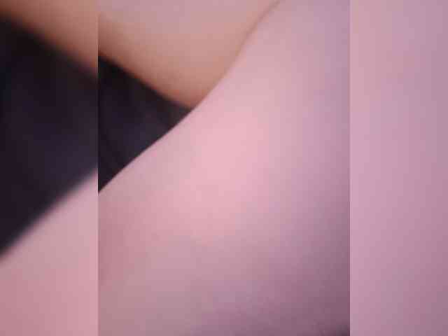 Laura35 webcam