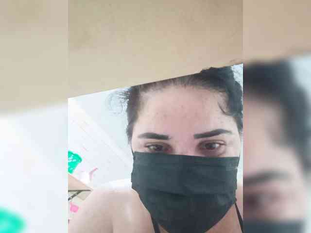 Laura35