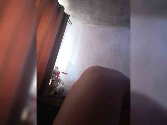 Laura35 webcam