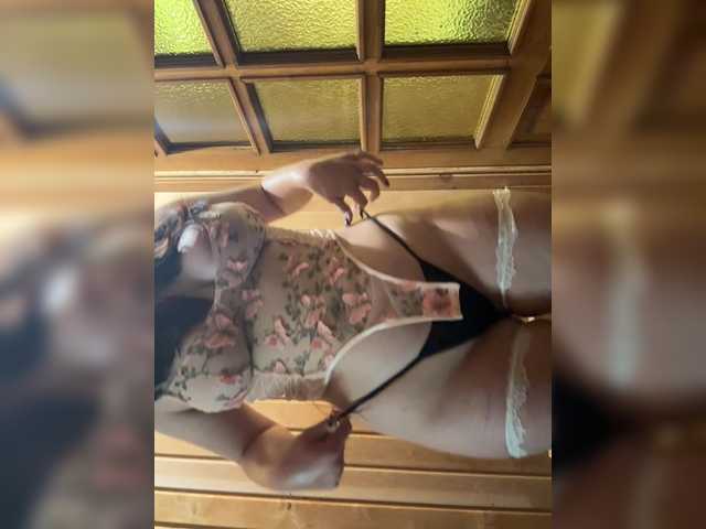 showgirrl live cam on BongaCams