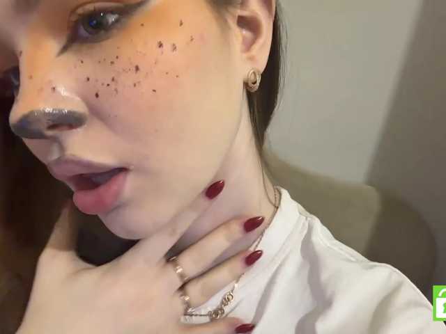 ShareeRivali live cam on BongaCams