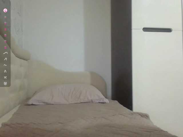 ShareeRivali live cam on BongaCams